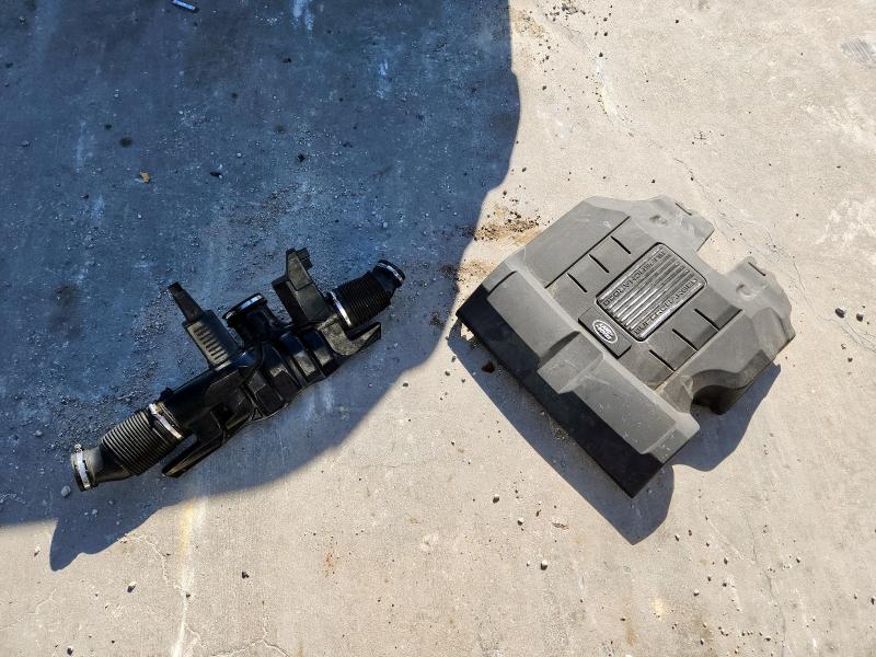 SALWR2FV0HA682679 - 2017 LAND ROVER RANGE ROVE HSE WHITE photo 12