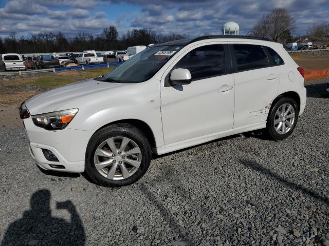2012 MITSUBISHI OUTLANDER SE, 