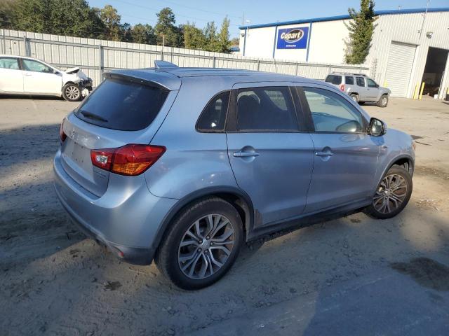 JA4AP3AU8HZ064887 - 2017 MITSUBISHI OUTLANDER ES Сріблястий фото 3