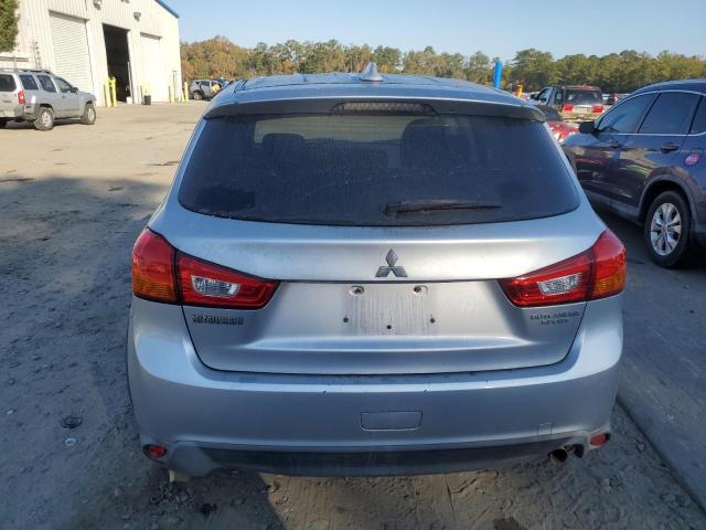 JA4AP3AU8HZ064887 - 2017 MITSUBISHI OUTLANDER ES Сріблястий фото 6