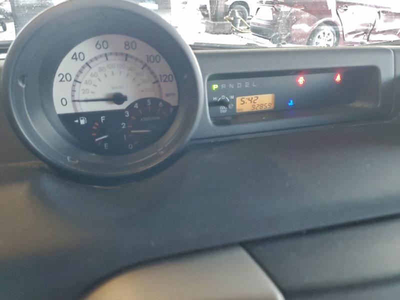 JTLKT324250193006 - 2005 TOYOTA SCION XB Bleu photo 9