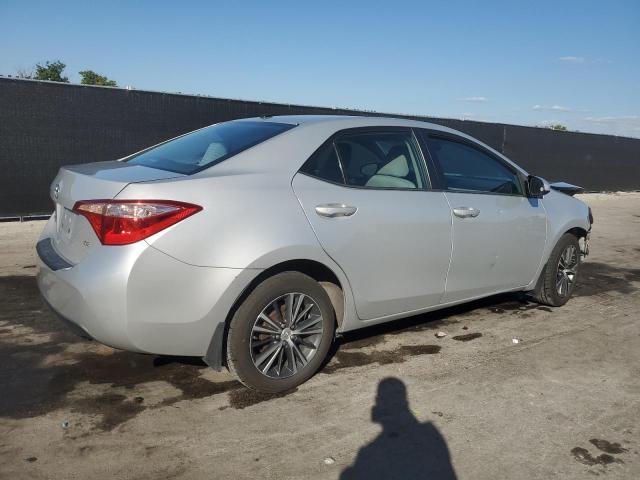 2T1BURHE3JC021238 - 2018 TOYOTA COROLLA L SILVER photo 3