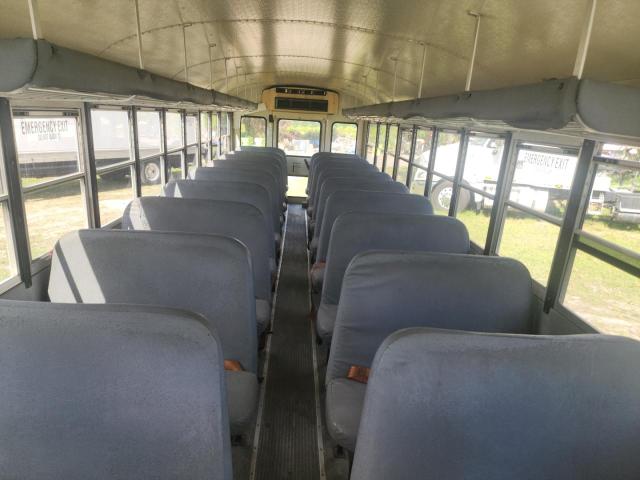 4DRBUAFM88A555910 - 2008 IC CORPORATION 3000 WHITE photo 6