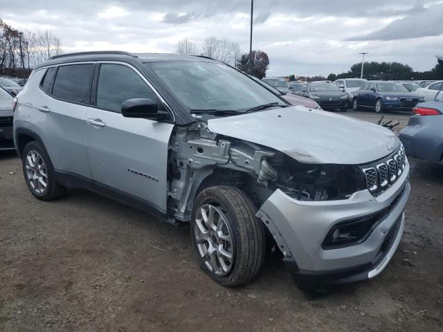 3C4NJDCNXST518169 - 2025 JEEP COMPASS LIMITED SILVER photo 4