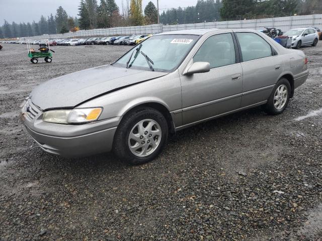 1999 TOYOTA CAMRY LE, 
