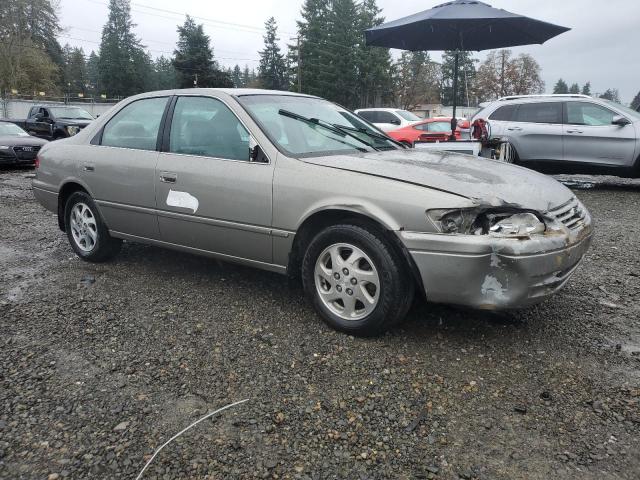 JT2BF22KXX0155823 - 1999 TOYOTA CAMRY LE GOLD photo 4