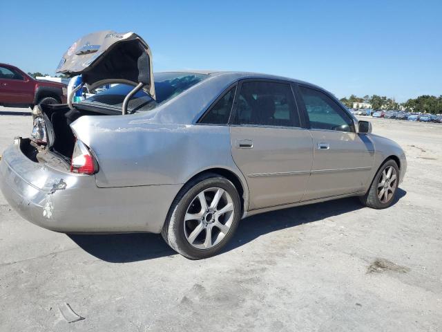 4T1BF28B0YU098276 - 2000 TOYOTA AVALON XL CREAM photo 3