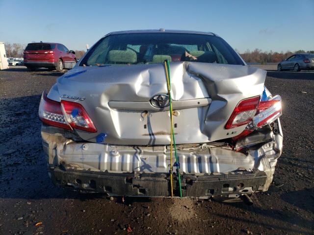 4T4BF3EK6BR172243 - 2011 TOYOTA CAMRY BASE 银色 照片 6