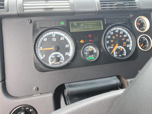 3AKJGLD59GSHA6881 - 2016 FREIGHTLINER CASCADIA 1 WHITE photo 8