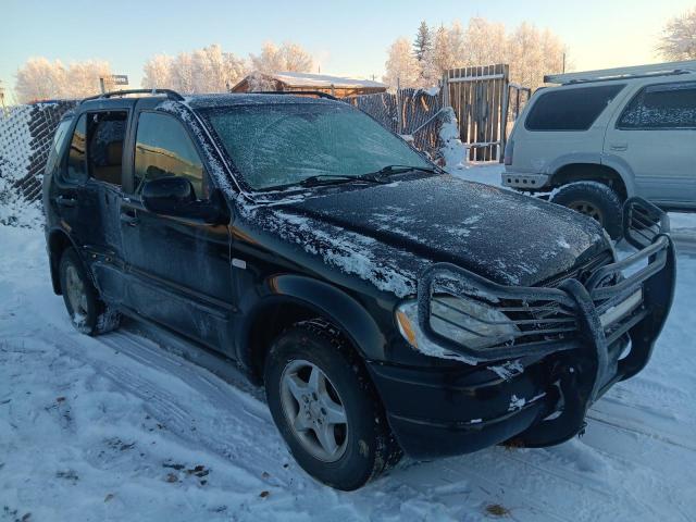 4JGAB54E9YA184826 - 2000 MERCEDES-BENZ ML 320 BLACK photo 4