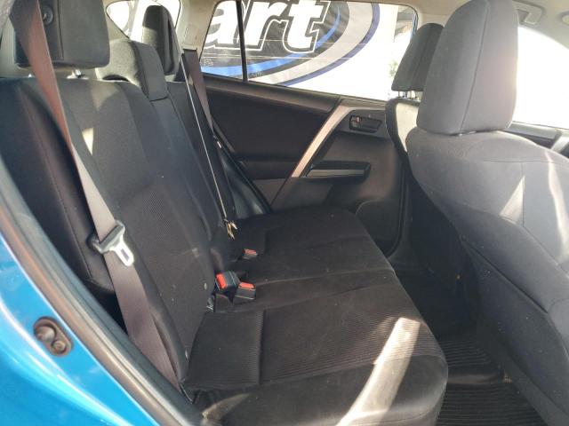 JTMZFREV1JJ728680 - 2018 TOYOTA RAV4 LE BLUE photo 10