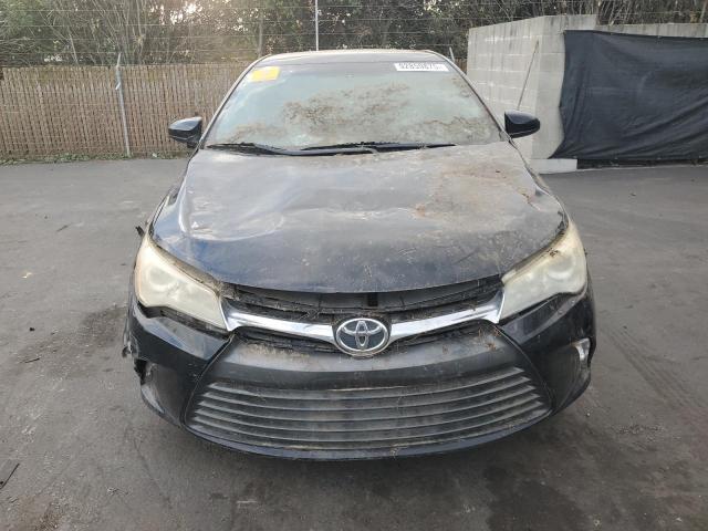 4T4BF1FK2FR477747 - 2015 TOYOTA CAMRY LE 黑色 照片 5