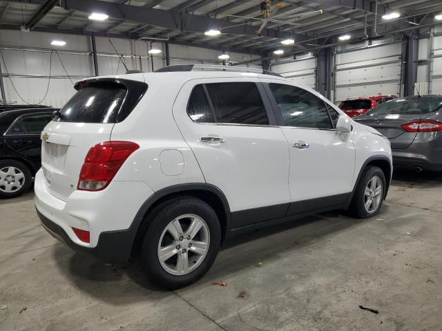 3GNCJLSB9KL193921 - 2019 CHEVROLET TRAX 1LT WHITE photo 3