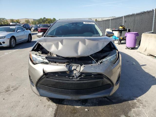 5YFBURHE2KP866695 - 2019 TOYOTA COROLLA L GRAY photo 5