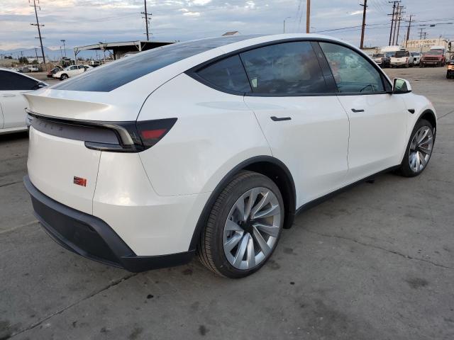 7SAYGDEEXTF326293 - 2026 TESLA MODEL Y WHITE photo 3