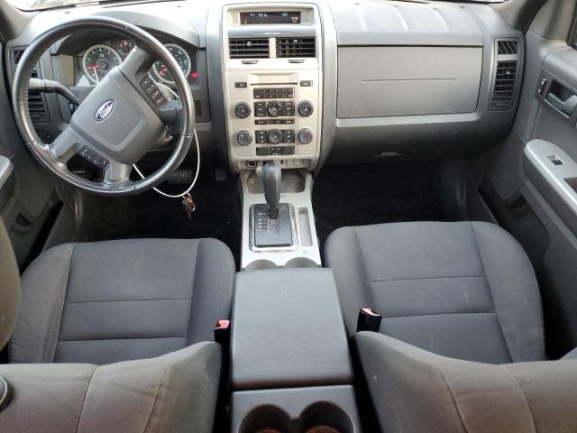 1FMCU9DG6BKC30710 - 2011 FORD ESCAPE XLT RED photo 8