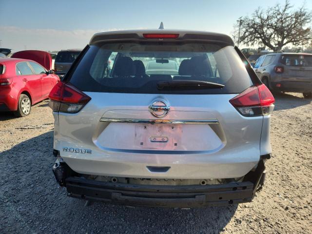 JN8AT2MT7JW463364 - 2018 NISSAN ROGUE S 银色 照片 6
