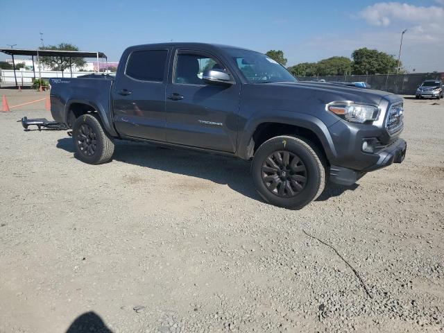 3TMAZ5CN9HM034588 - 2017 TOYOTA TACOMA DOUBLE CAB Gri fotoğraf 4