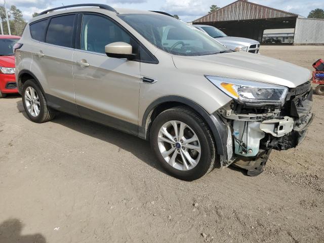 1FMCU0GD6JUD00383 - 2018 FORD ESCAPE SE BEIGE photo 4