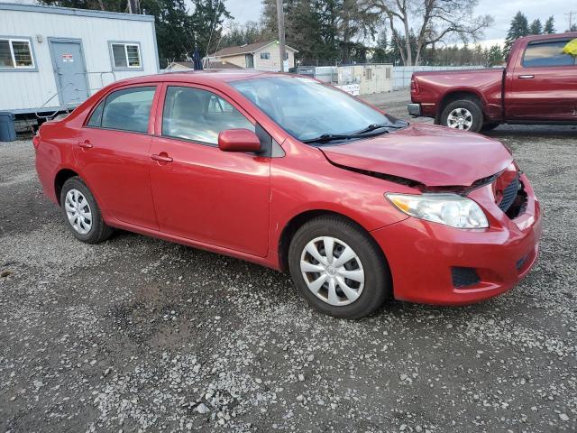 1NXBU4EEXAZ213245 - 2010 TOYOTA COROLLA BASE წითელი ფოტო 4