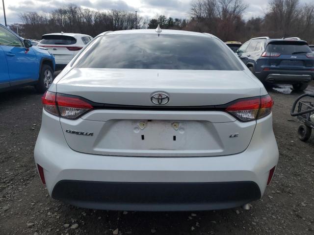 5YFB4MDE4RP188695 - 2024 TOYOTA COROLLA LE Weiß Foto 6