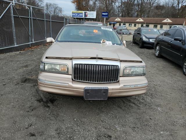 1LNLM81W5TY694897 - 1996 LINCOLN TOWN CAR EXECUTIVE TAN photo 5