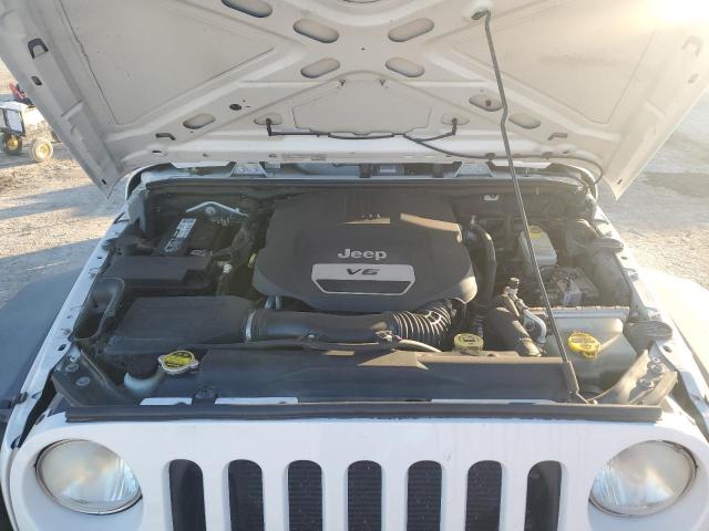 1C4BJWDG0EL116806 - 2014 JEEP WRANGLER U SPORT WHITE photo 11