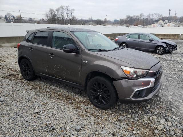 JA4AP3AU1HZ049535 - 2017 MITSUBISHI OUTLANDER ES CHARCOAL photo 4