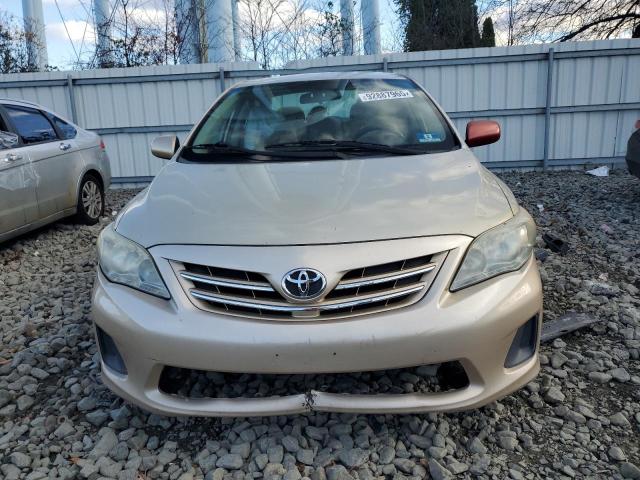 2T1BU4EE1DC935385 - 2013 TOYOTA COROLLA BASE 棕色 照片 5