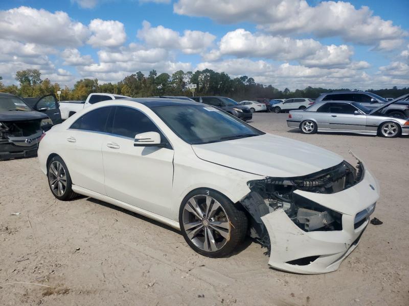 WDDSJ4EB4GN366988 - 2016 MERCEDES-BENZ CLA 250 Beyaz fotoğraf 4