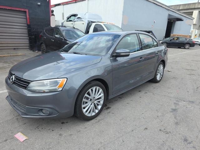 3VWLL7AJ7EM383358 - 2014 VOLKSWAGEN JETTA TDI 银色 照片 2