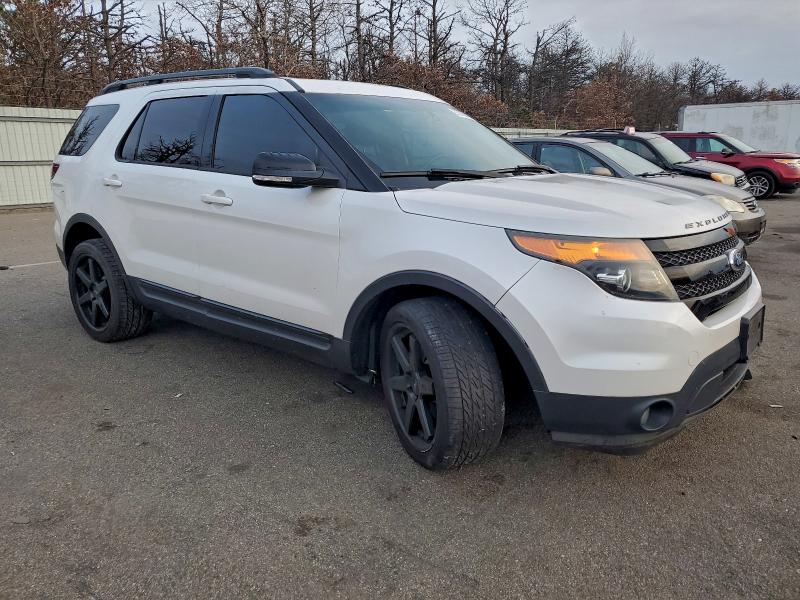 1FM5K8GT6FGA24202 - 2015 FORD EXPLORER SPORT Biały zdjęcie 4