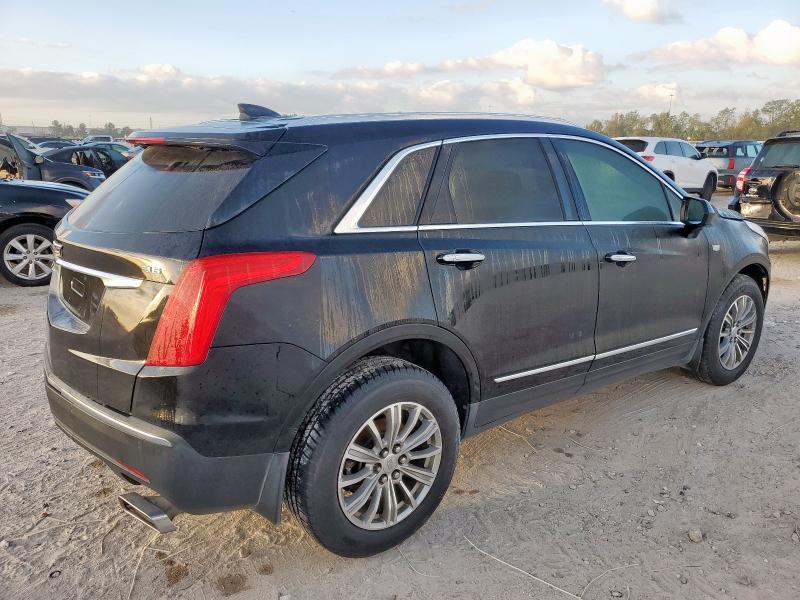 1GYKNCRS2KZ122173 - 2019 CADILLAC XT5 LUXURY BLACK photo 3