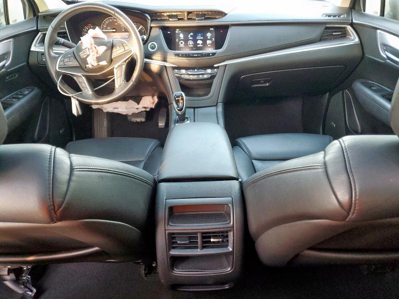 1GYKNCRS2KZ122173 - 2019 CADILLAC XT5 LUXURY BLACK photo 8