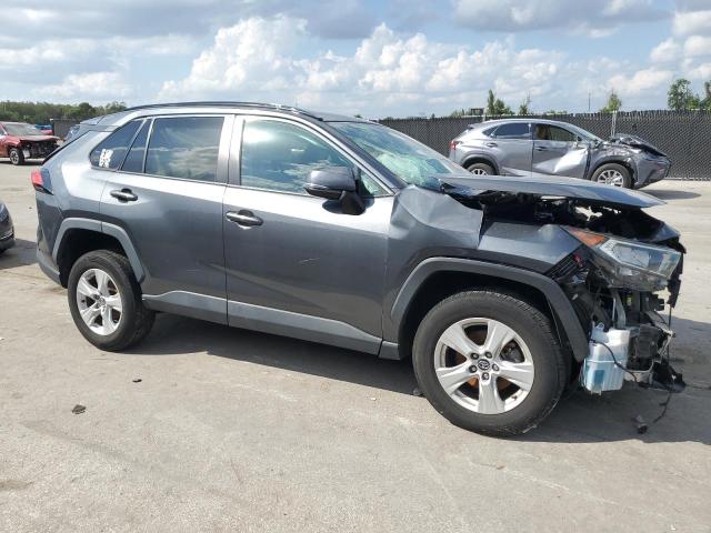 2T3W1RFV9MC098737 - 2021 TOYOTA RAV4 XLE GRAY photo 4