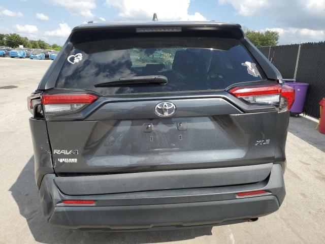 2T3W1RFV9MC098737 - 2021 TOYOTA RAV4 XLE GRAY photo 6