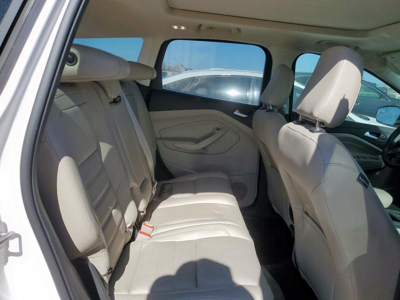 1FMCU0J9XJUD43399 - 2018 FORD ESCAPE TITANIUM თეთრი ფოტო 10