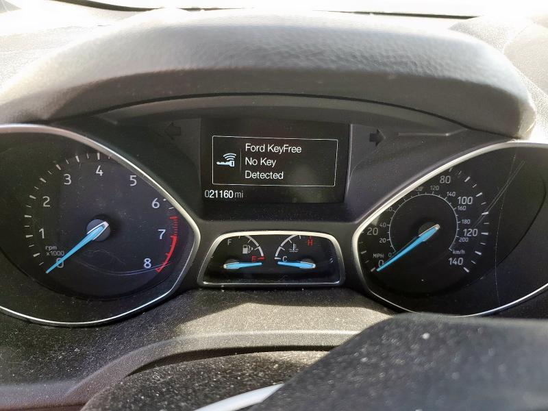 1FMCU0J9XJUD43399 - 2018 FORD ESCAPE TITANIUM თეთრი ფოტო 9