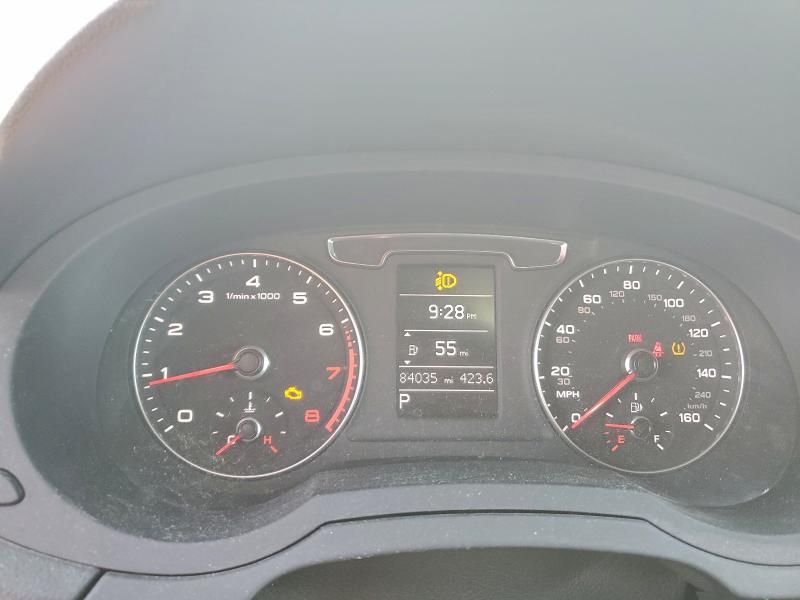 WA1BCCFS2JR030022 - 2018 AUDI Q3 PREMIUM أبيض صورة 9