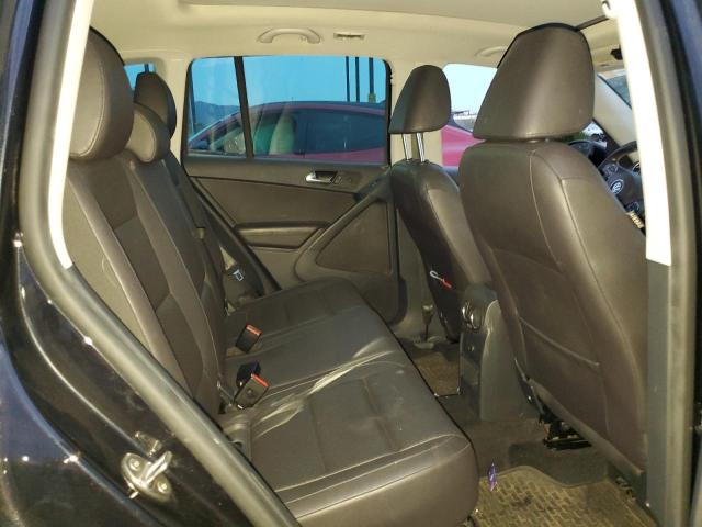WVGAV7AX6GW580822 - 2016 VOLKSWAGEN TIGUAN S BLACK photo 11