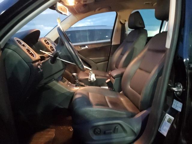 WVGAV7AX6GW580822 - 2016 VOLKSWAGEN TIGUAN S BLACK photo 7
