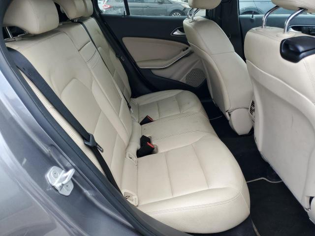 WDCTG4EB8GJ206238 - 2016 MERCEDES-BENZ GLA 250 GRAY photo 11