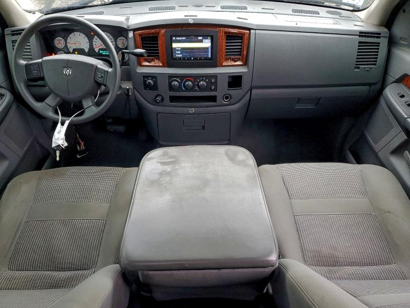 1D7HU18216J107148 - 2006 DODGE RAM 1500 ST BLACK photo 8