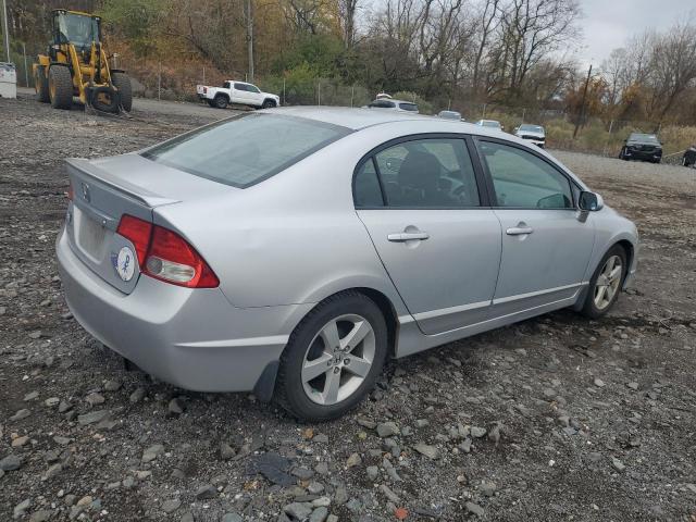 2HGFA1F62AH502757 - 2010 HONDA CIVIC LX-S 银色 照片 3