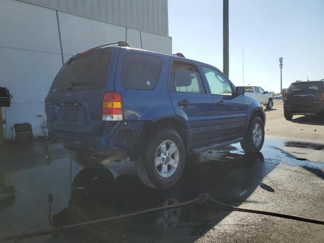 1FMCU03Z67KB86844 - 2007 FORD ESCAPE XLT BLUE photo 3