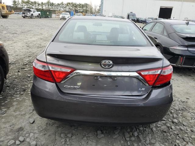 4T1BF1FK0HU340982 - 2017 TOYOTA CAMRY LE GRAY photo 6