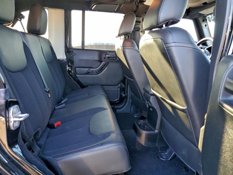 1C4BJWEG6HL650377 - 2017 JEEP WRANGLER U SAHARA 黑色 照片 10