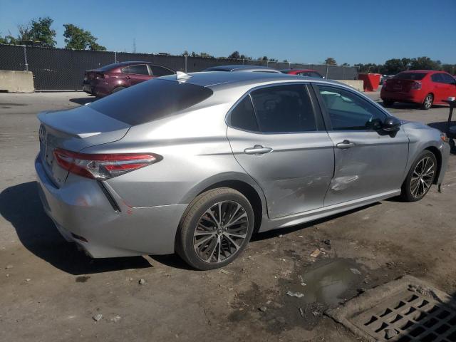 4T1B11HK7KU187312 - 2019 TOYOTA CAMRY L Күміс фото 3