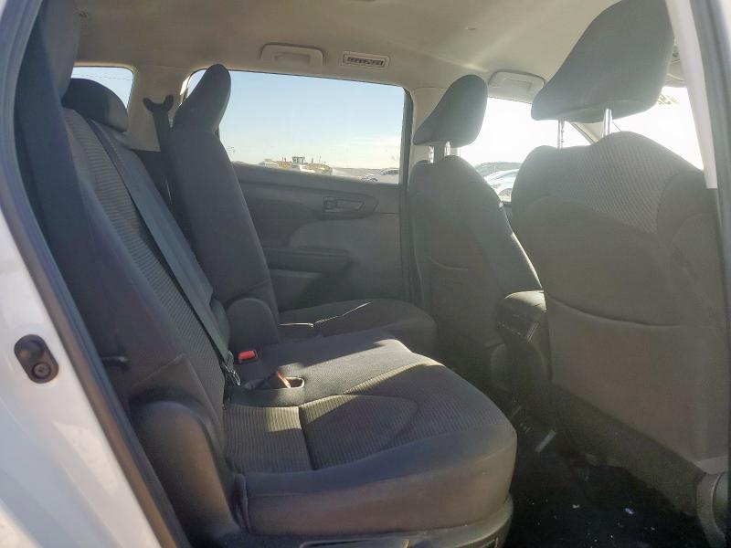 5TDCZRAH5MS061830 - 2021 TOYOTA HIGHLANDER L WHITE photo 11