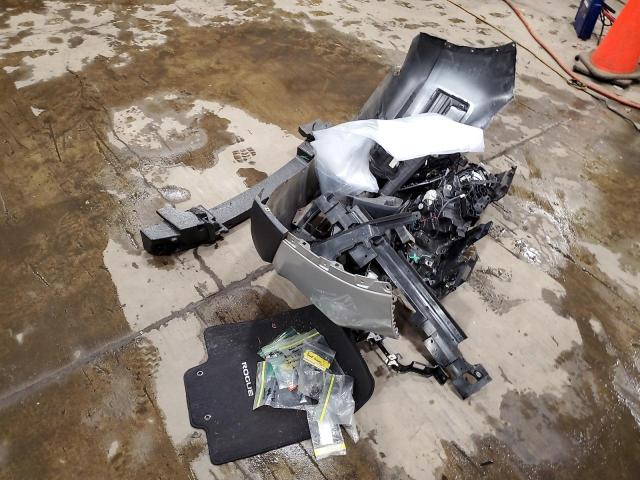 5N1AT2MV1JC791681 - 2018 NISSAN ROGUE S SILVER photo 12